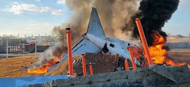 무안공항서 181명 탑승한 제주항공 여객기 추락