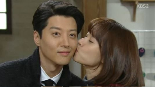조윤희 딸 이동건 이혼