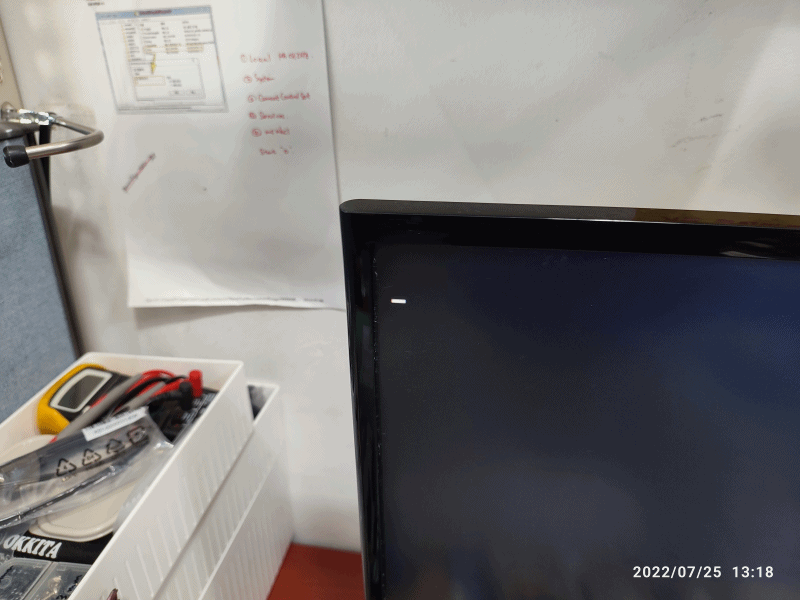 커서만 뜨고 부팅이 안되는 컴퓨터 수리