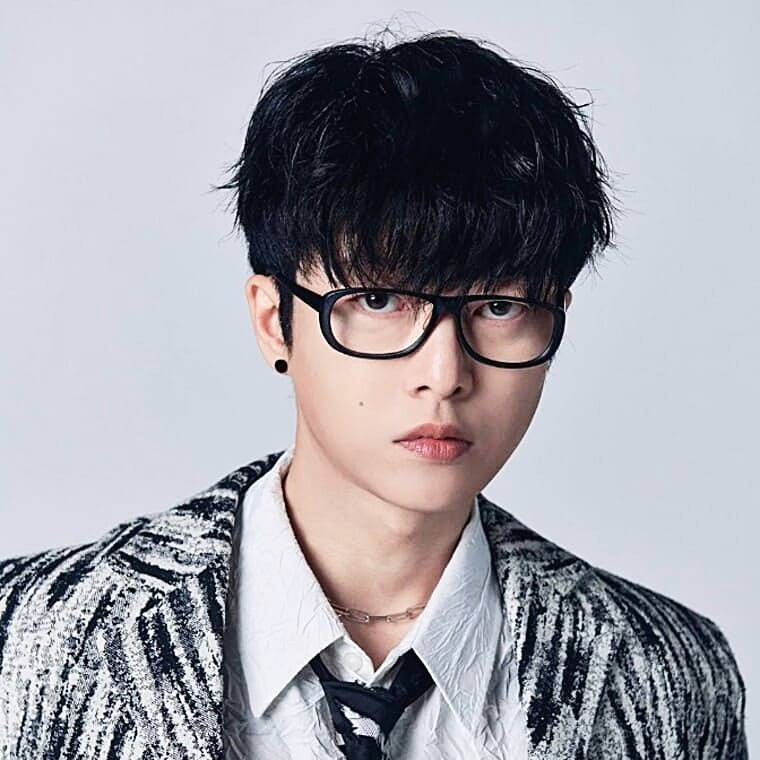 가수-국카스텐-하현우