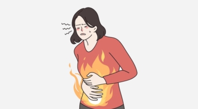 오른쪽 갈비뼈 아래 통증 이미지