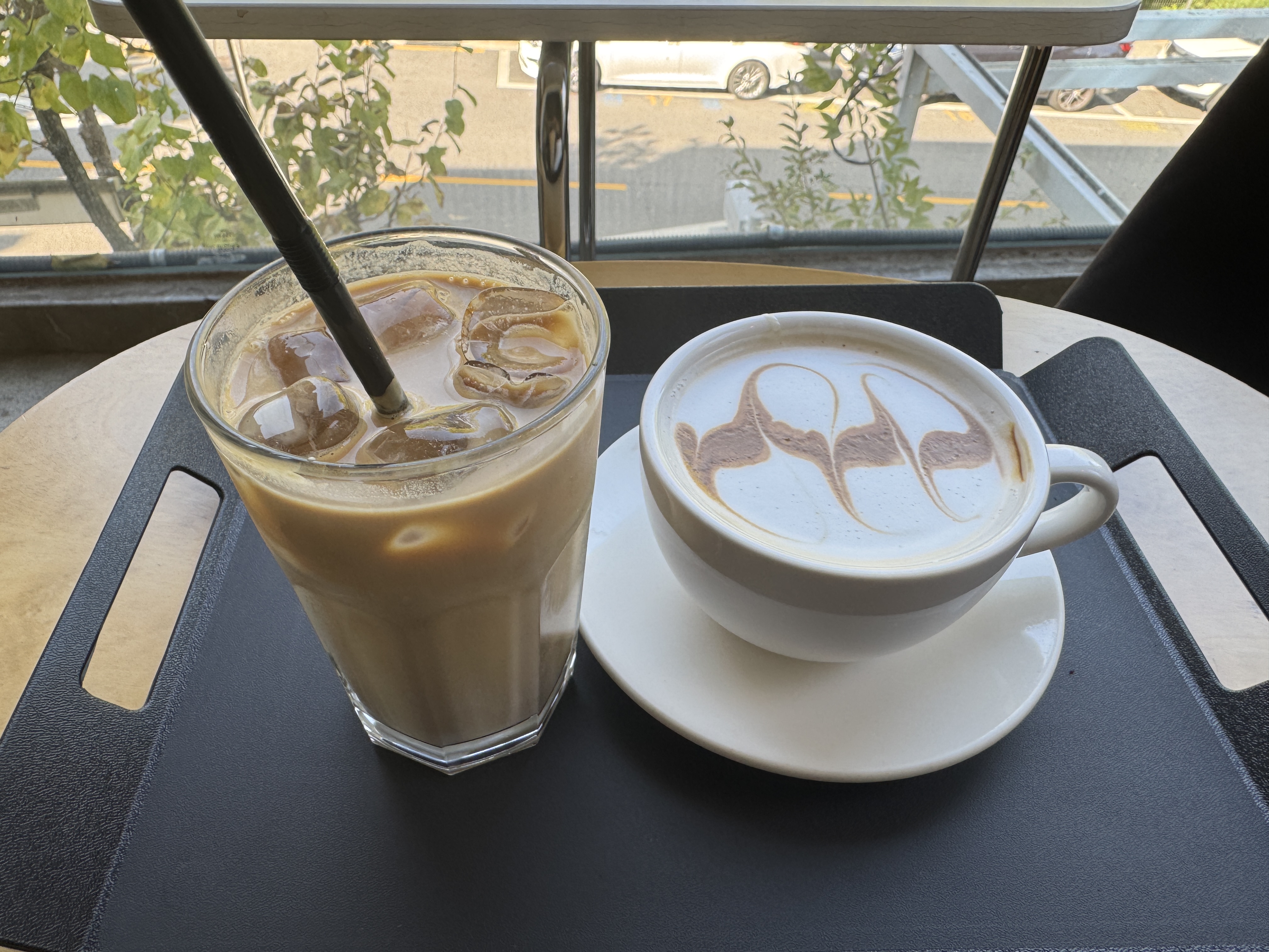 419카페거리-미즐카페엠-바닐라라떼