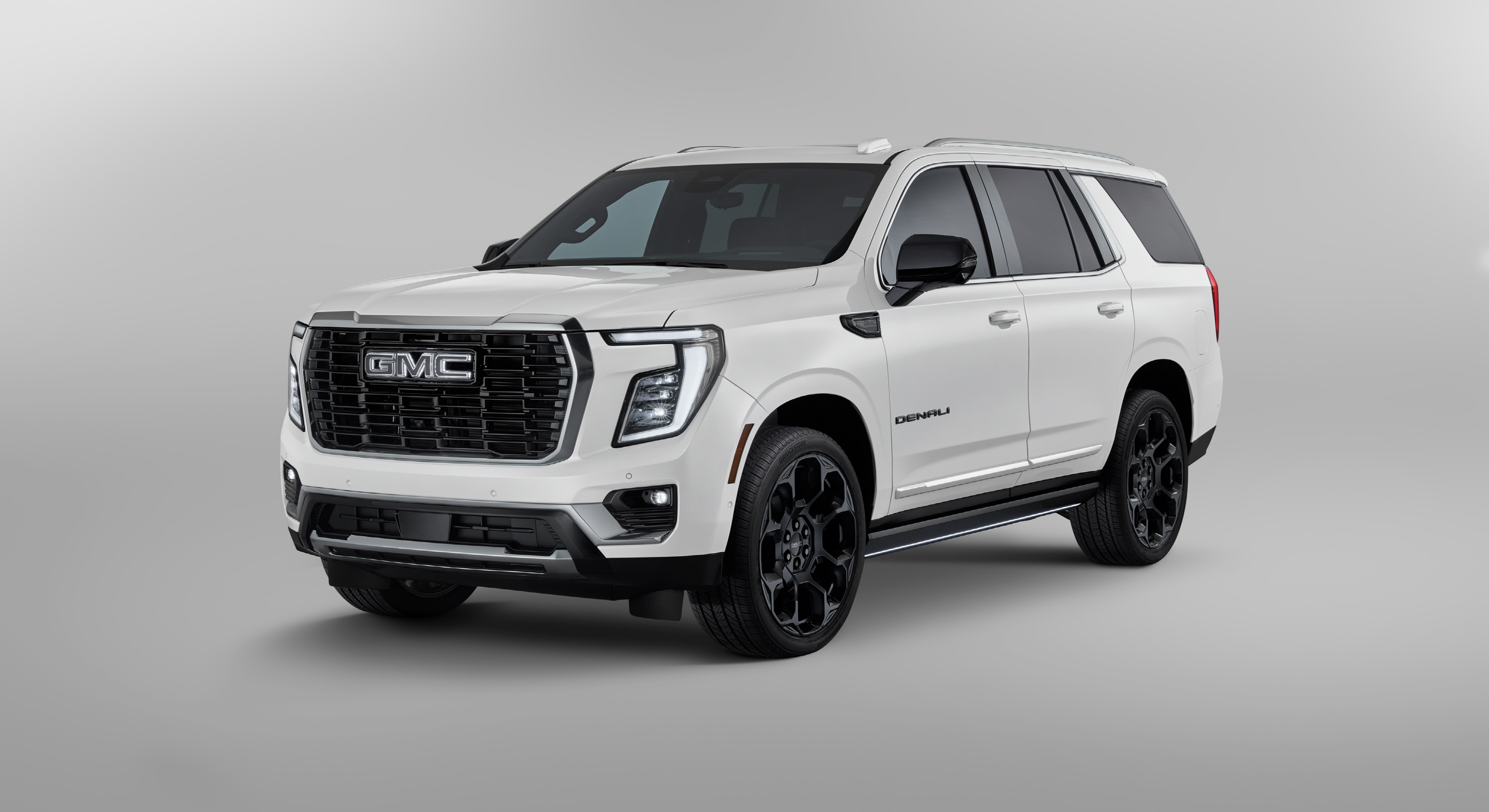 25주년 기념 한정판 유콘 드날리(Yukon Denali) 패키지