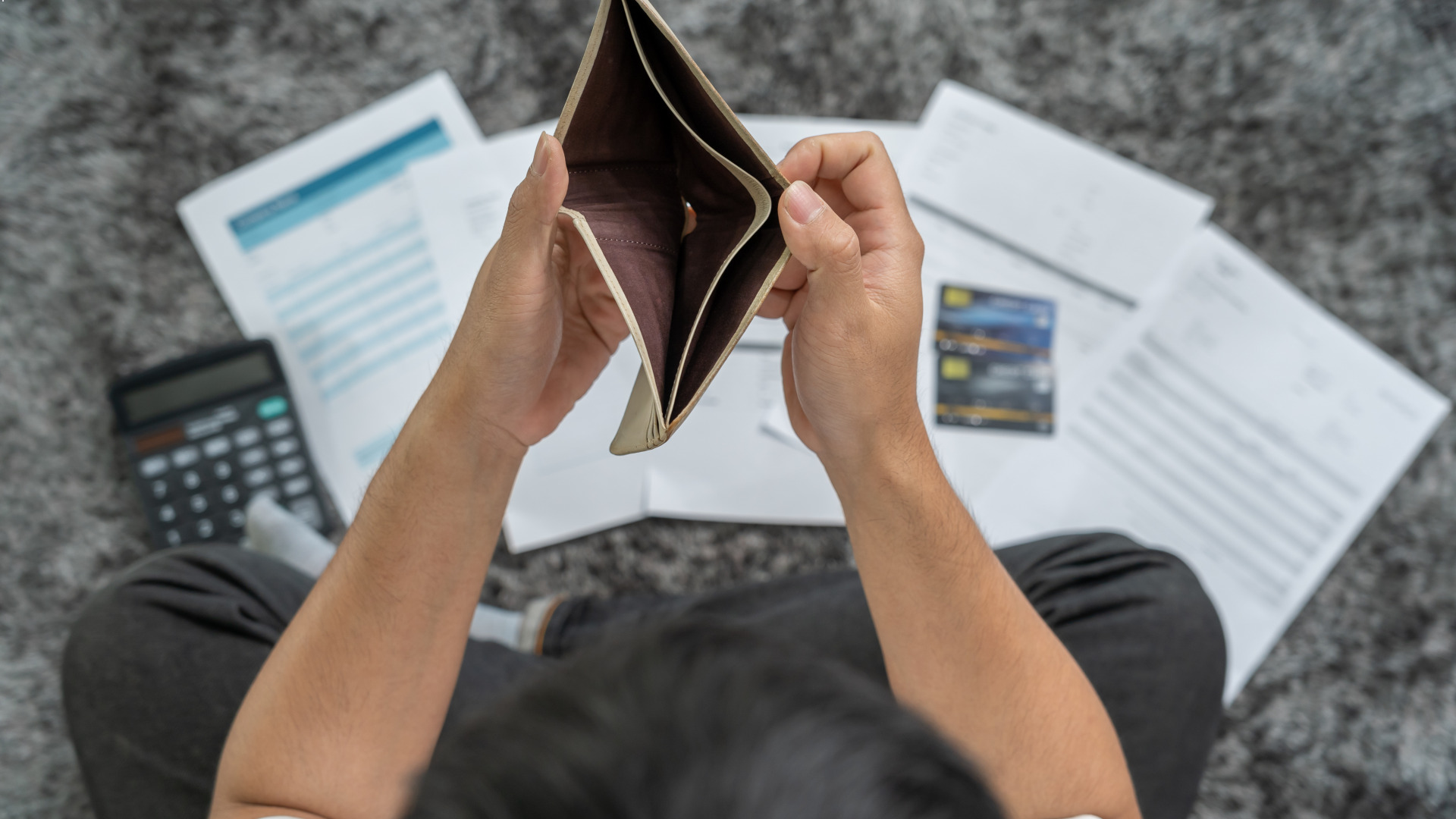 Realistic Challenges of Running an Online Shop