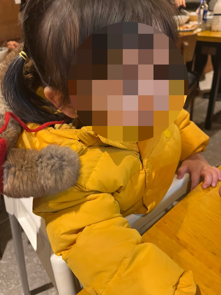 아기의자