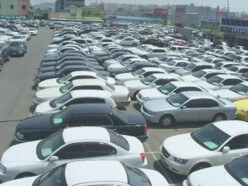 자동차가-너무-많은-주차장