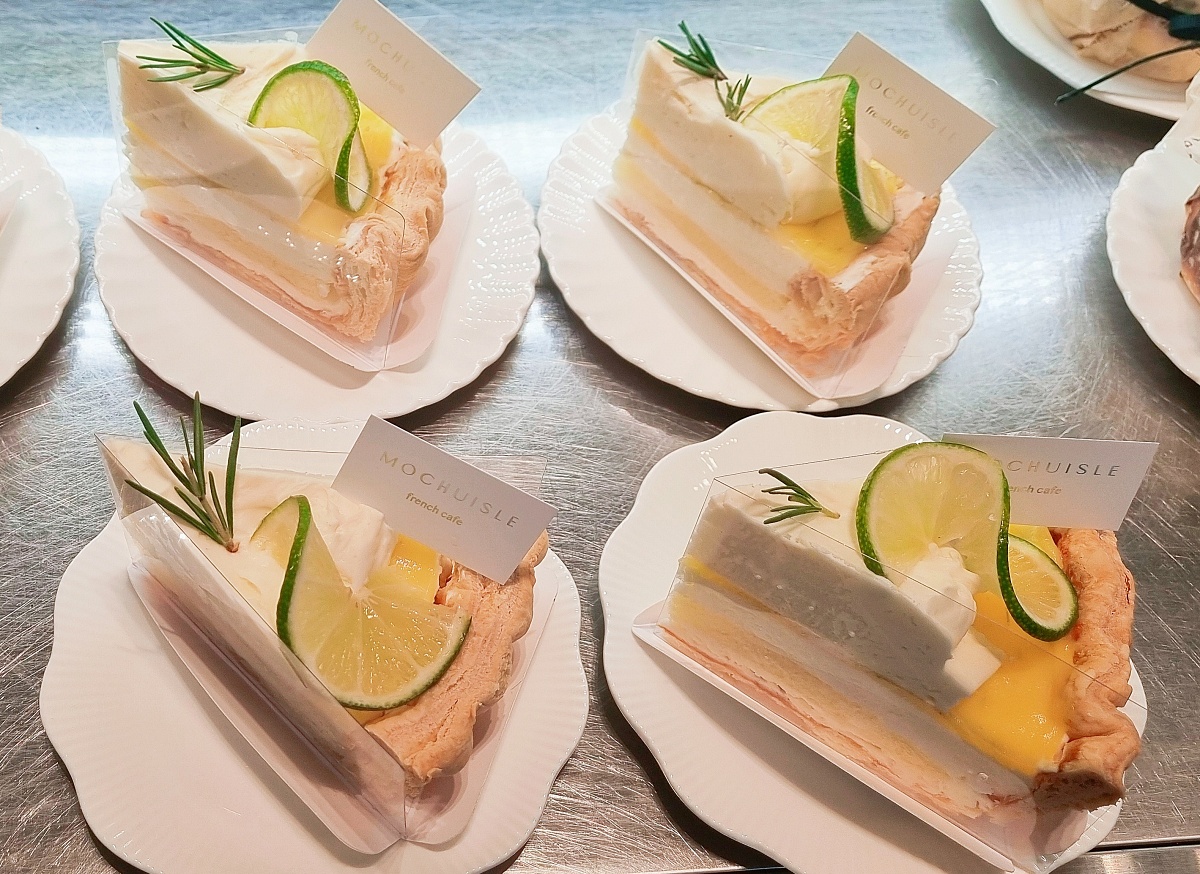 경기도 파주 대형 베이커리 카페, 공릉 저수지 뷰 모쿠슈라 (2호점)