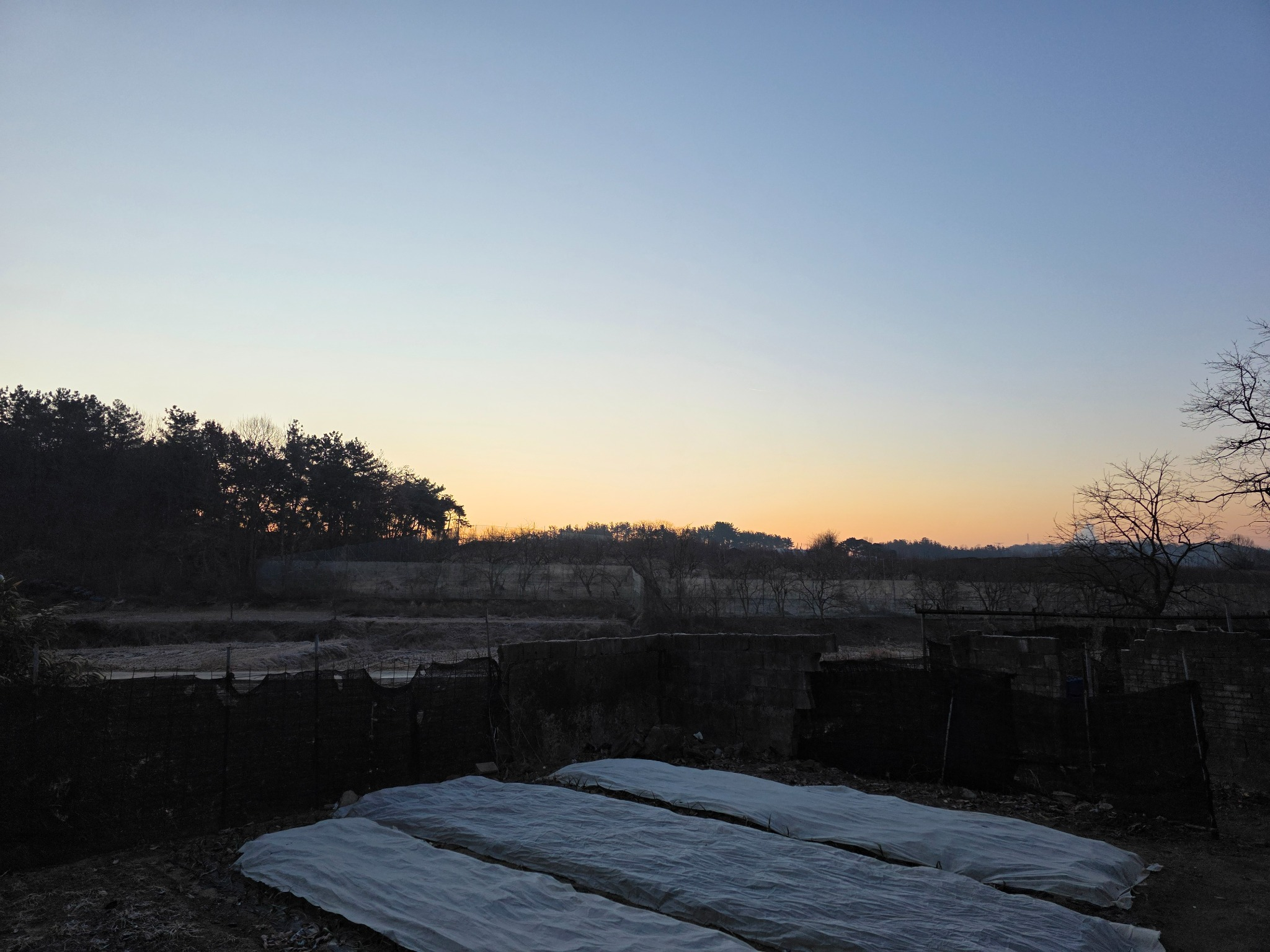 콘트레일 원리, 4발 엔진 항공기, 항공기 엔진 구조, 터보팬 엔진, 대형 여객기 종류, 항공 안전 기술, 고도 10km 기온, 항공 연료 연소 원리, 항공기 구조 분석, 항공 산업 기술