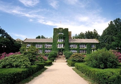 연세대학교의 아름다운 봄 전경