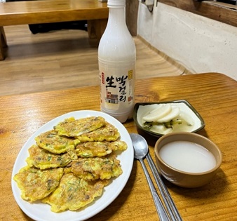 굴전