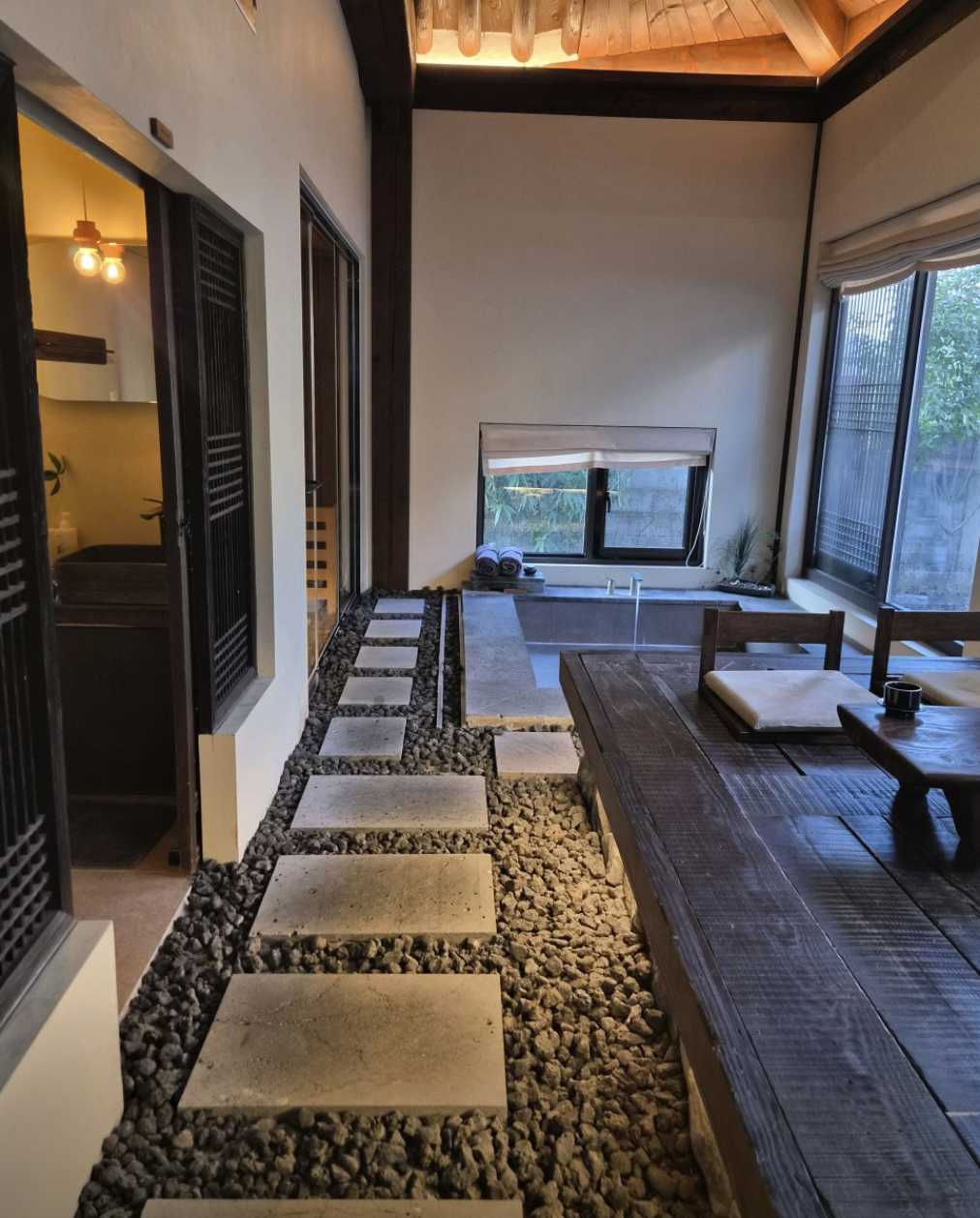 오늘N 한옥스테이 무소 전주 독채 한옥 감성숙소 자쿠지 사우나