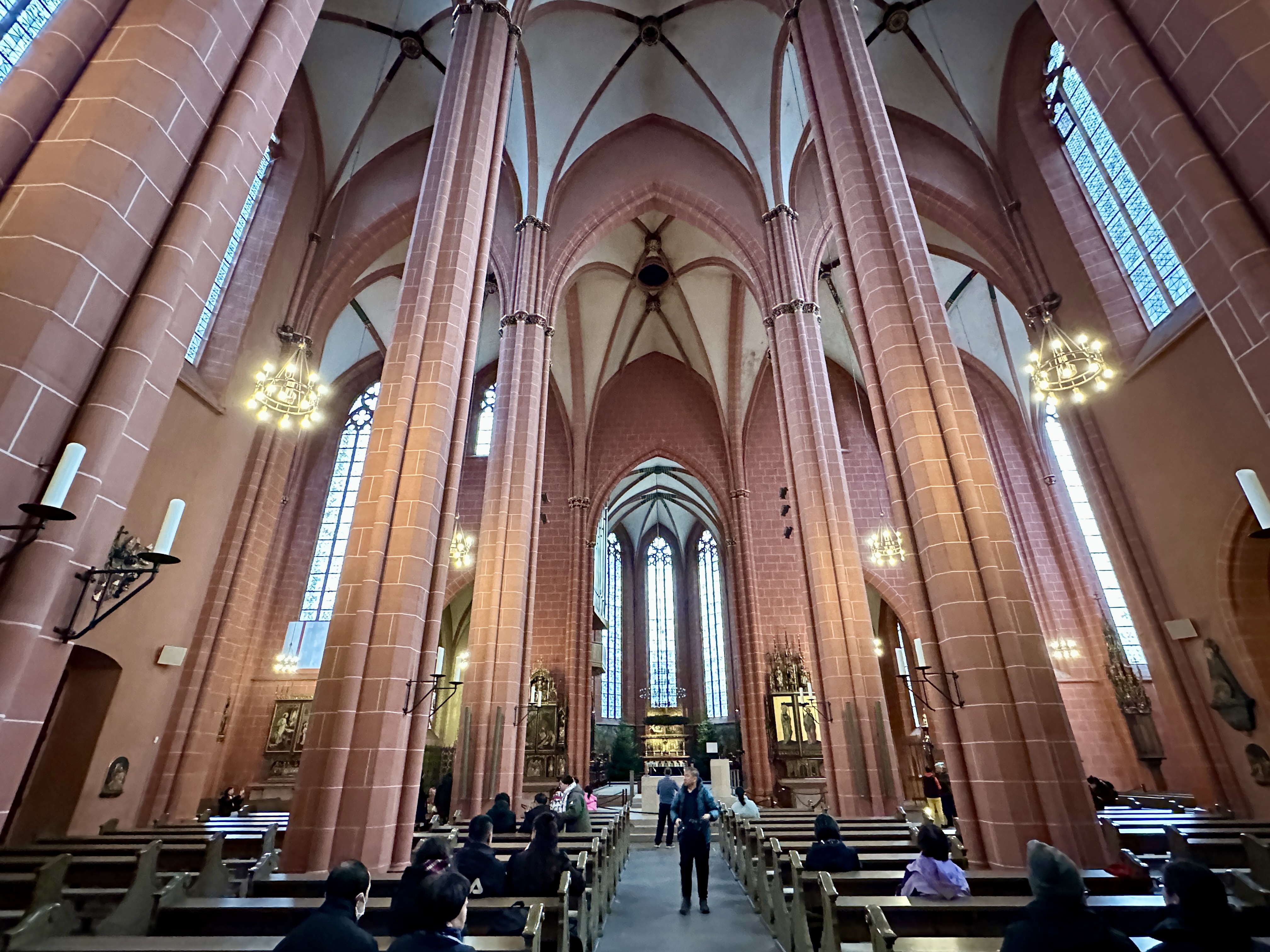 프랑크푸르트 성당 내부