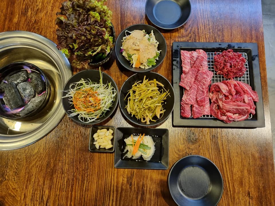 최강야구 몬스터즈 소고기 숯불구이 2022 시즌1 종료 회식 맛있는 고기집 왕십리 맛집 위치 메뉴 가격 정보