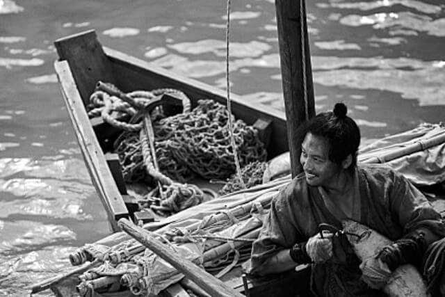 영화 <자산어보> 한 장면