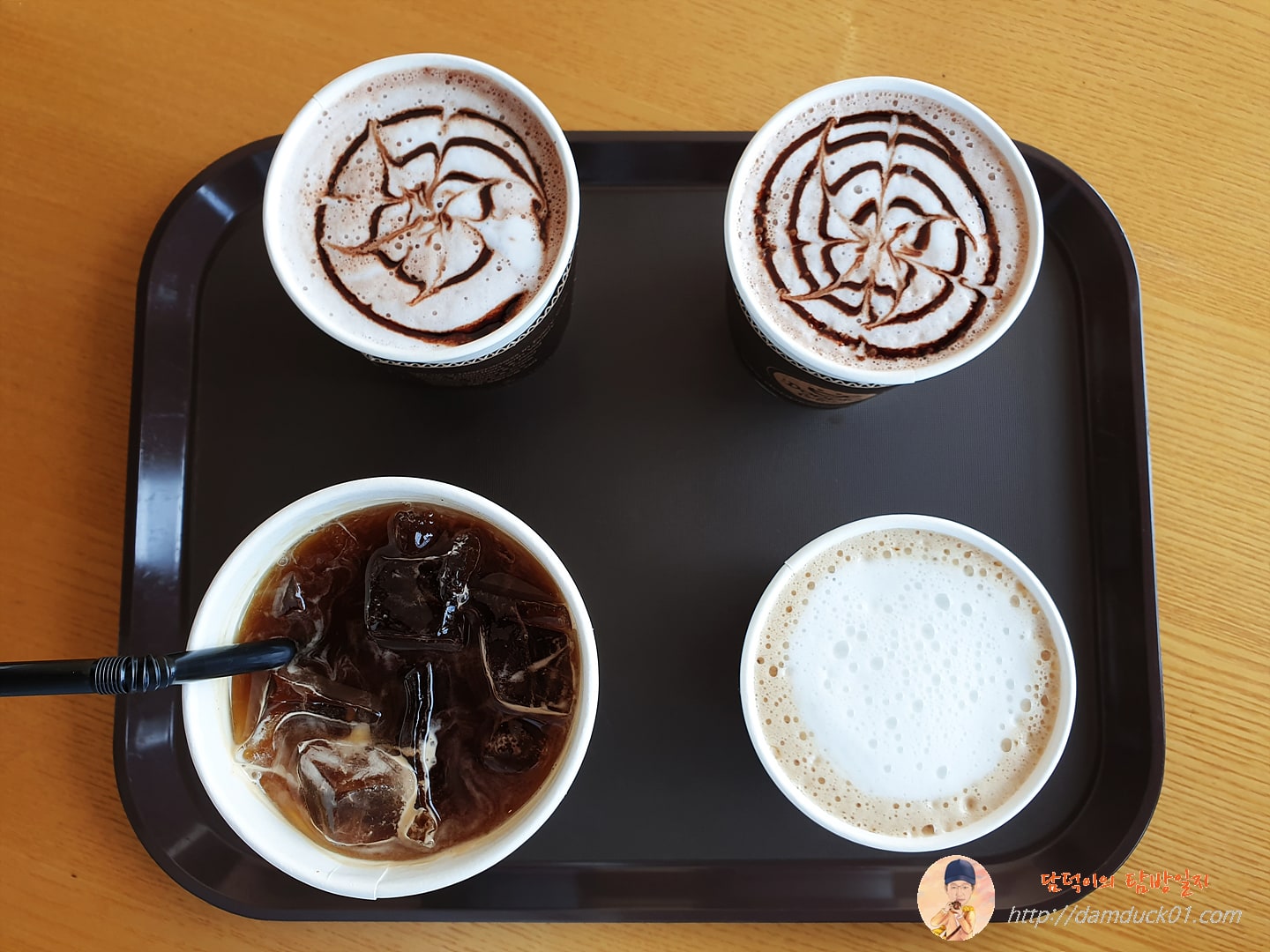 전망라운지 음료들