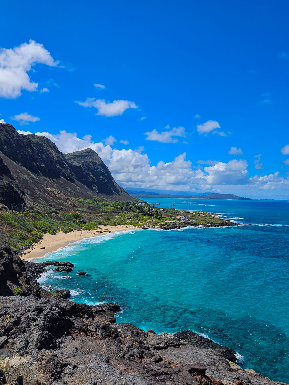 하와이 마카푸우 전망대 짙은 바다