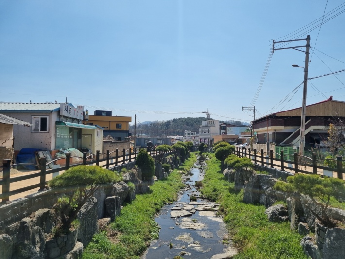 실개천