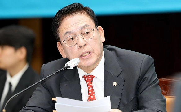 정우택 이재명 법적 조치 이유