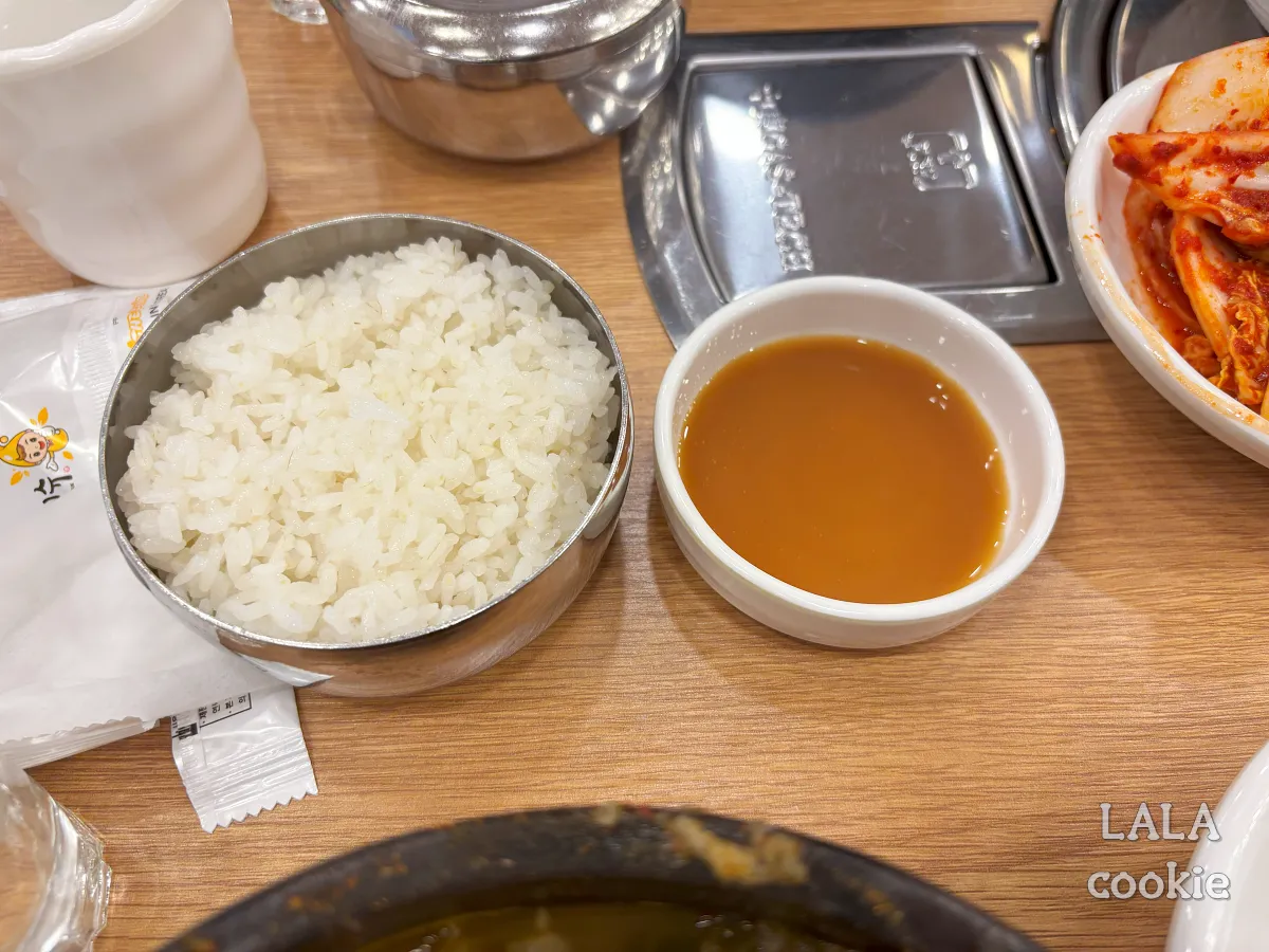 대구-달서구-상인동-맛집-누리마을감자탕-겨자소스