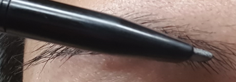 남자 아이브로우