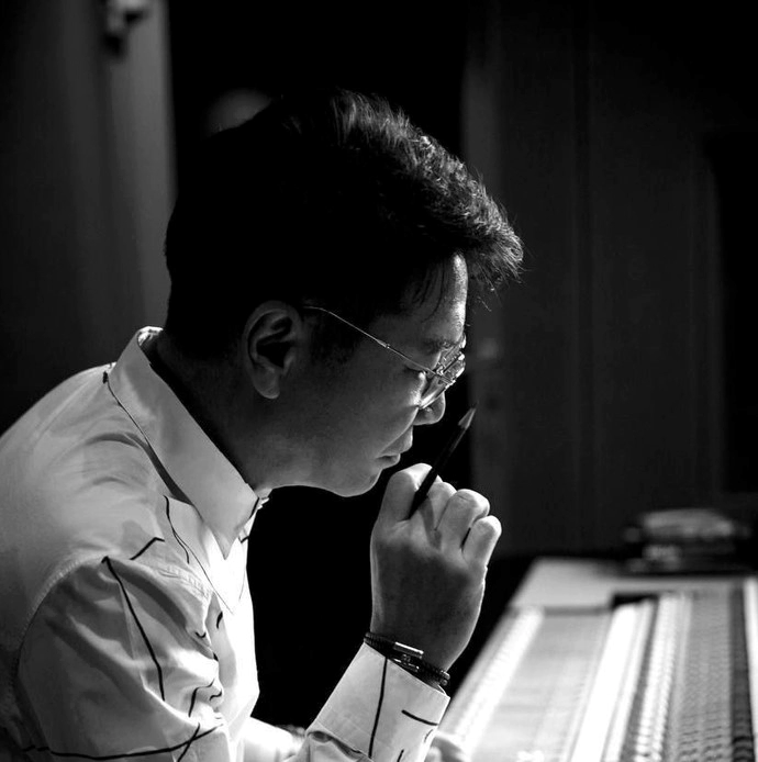 이수만 학전 소극장 거액 기부 이유