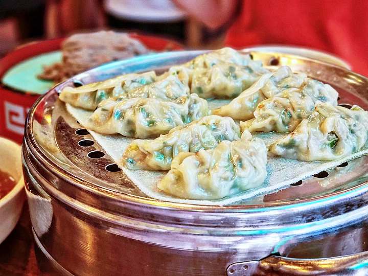 생활의달인 바삭한 군만두 육즙터지는 찐만두 숨어있는 만두 양대산맥 부산 3대 100년 노포 중국집 은둔식달 오늘 방송 맛집 정보