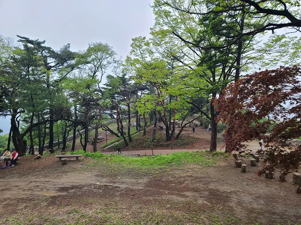 수어장대에서 내려다 본 경관