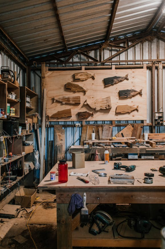 벽면 나무 인테리어