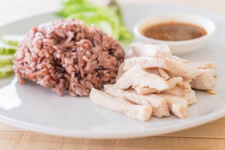 다이어트에 도움 되는 음식 조합과 식사 패턴