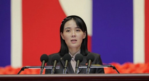 김여정 부부장 프로필 나이 결혼 필체 및 미 정찰기 무단침범 경고 소식