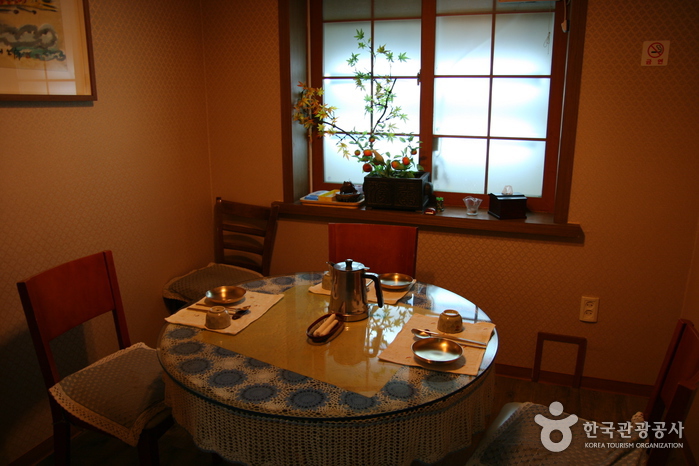 종로 북촌 게장 맛집, 큰기와집