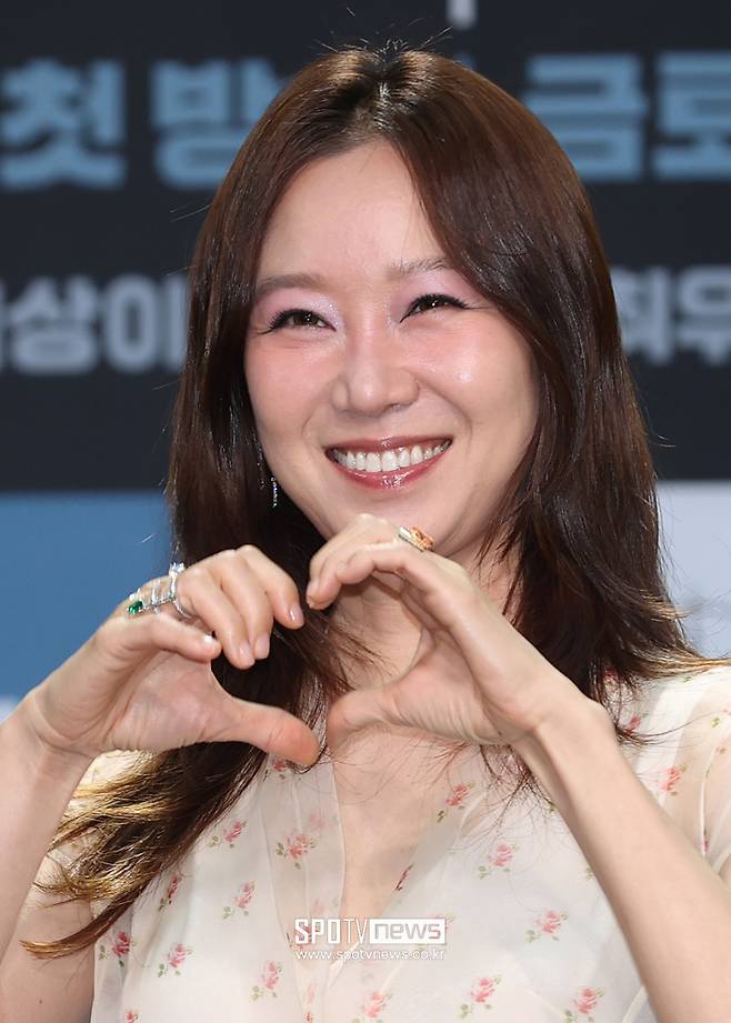 공효진 유부녀 킬러