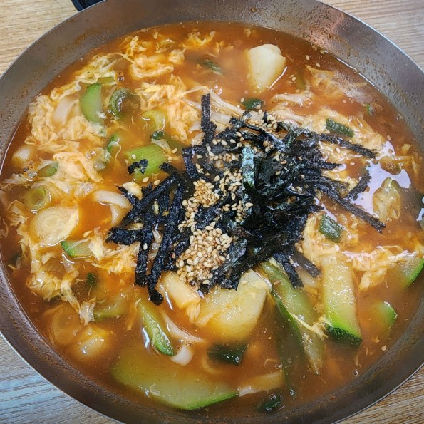 동해 대우칼국수 메뉴 이미지