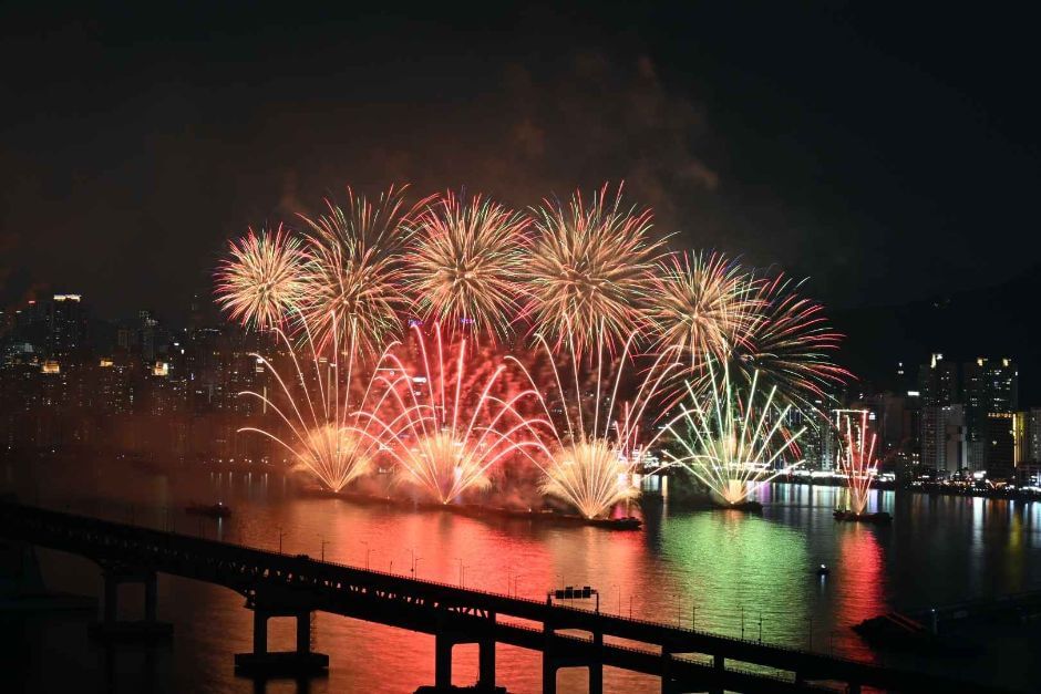 부산불꽃축제, 2024 부산불꽃축제, 부산광안리 불꽃축제, 부산불꽃축제 명당, 부산불꽃축제 티켓, 광안리 불꽃쇼, 부산불꽃축제 교통, 부산불꽃축제 준비물, 11월 부산축제