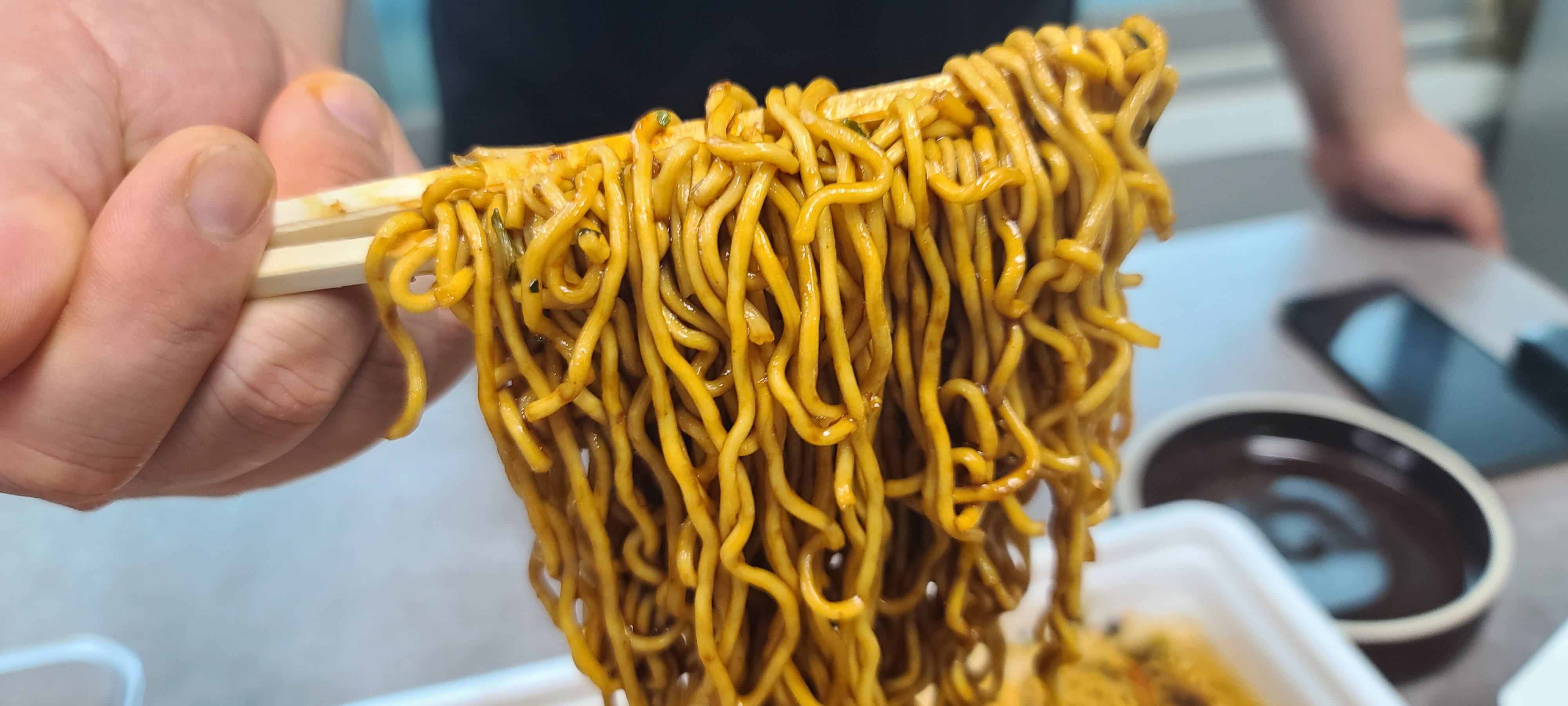 먹방템 품절템 GS25 공간춘 쟁반짬짜면