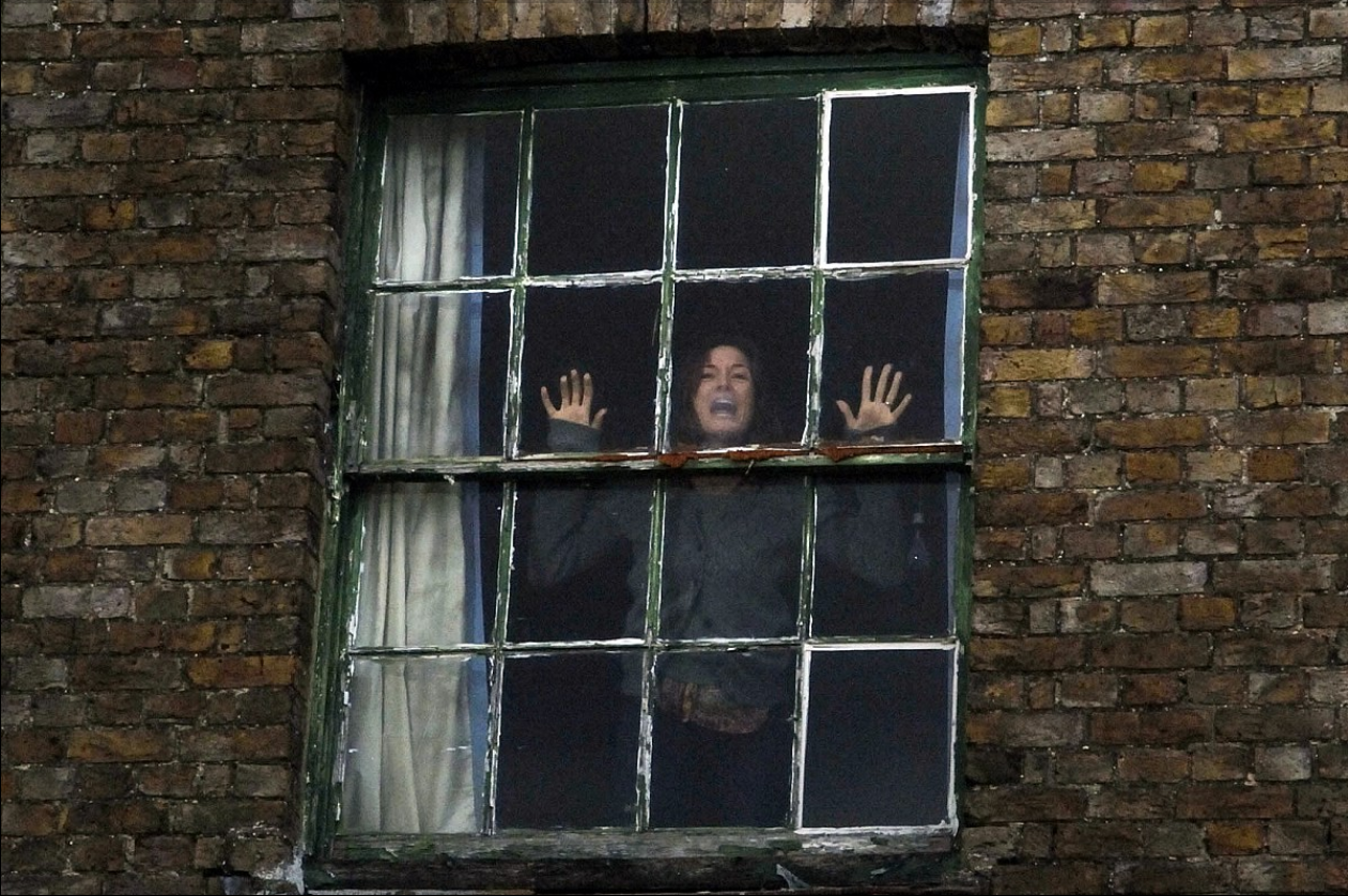 영화-28주후-앨리스-감염-장면