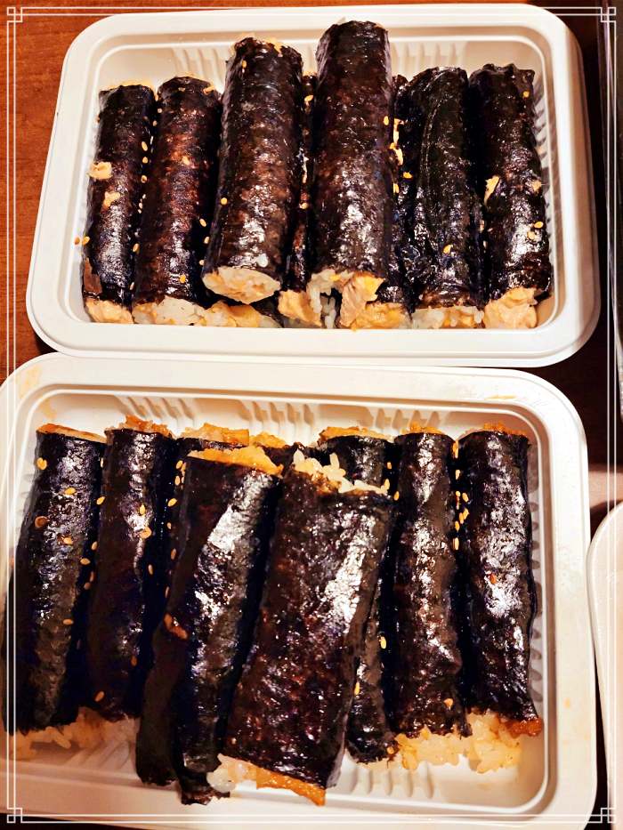 토밥 좋아, 토요일은 밥이 좋아 속초, 중앙시장 명태회 품은 꼬마김밥, 청어알 꼬마 김밥, 로제 떡볶이 맛집
