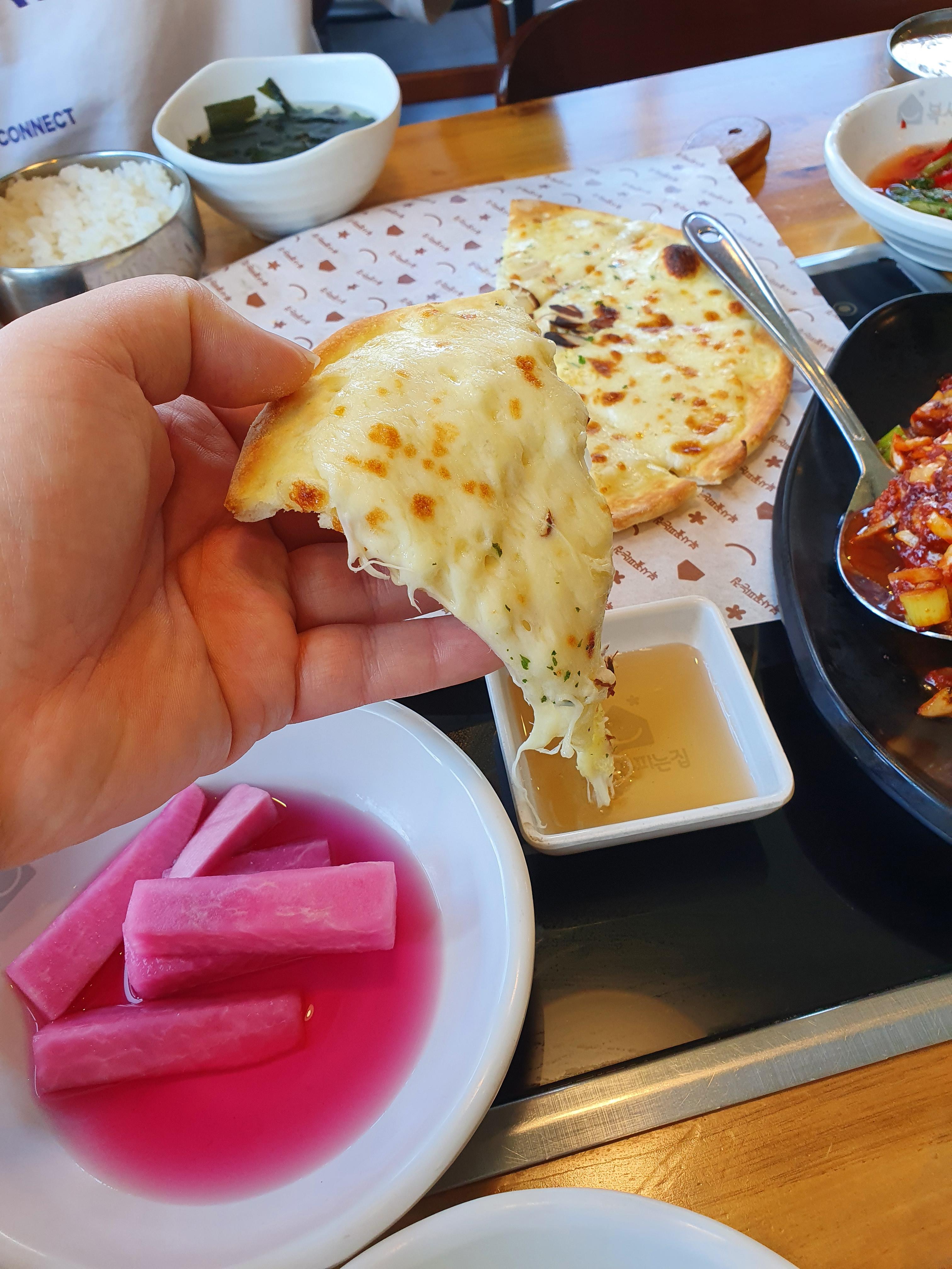 학하동 맛집 복사꽃피는집 쭈꾸미세트 2인 고르곤졸라피자