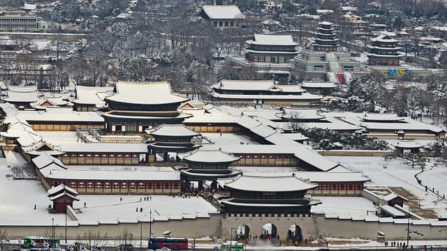 익선동, 서촌, 북촌: 지역별 한옥 리모델링의 특징과 성공 요인
