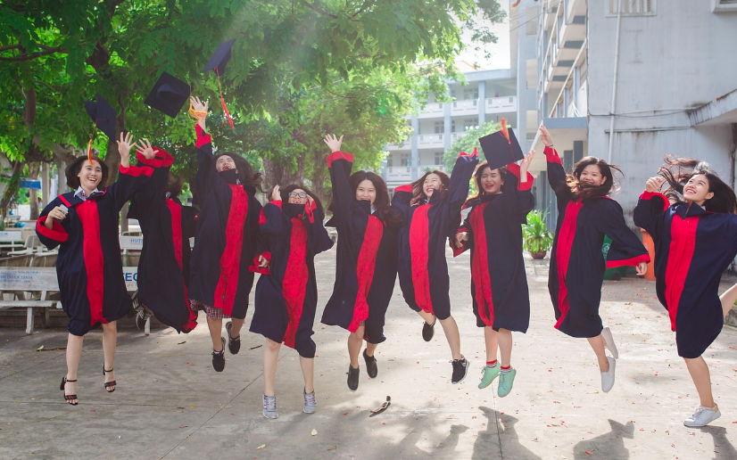 대학생 졸업선물 추천 BEST 10 🎁 실용적이고 감동적인 아이템!