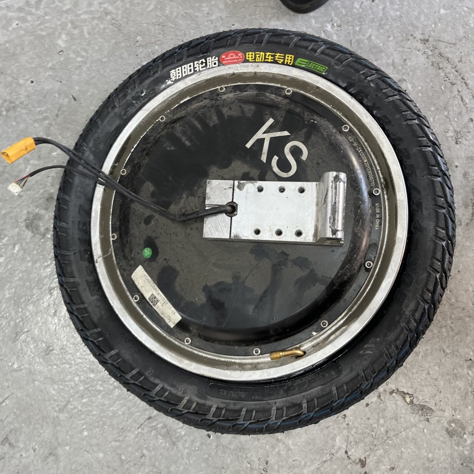 전동휠 수리 수원: 킹송 16S-타이어 펑크 교체, KINGSONG AS, 안양 화성 동탄 광교 용인 안산 분당 군포 평택