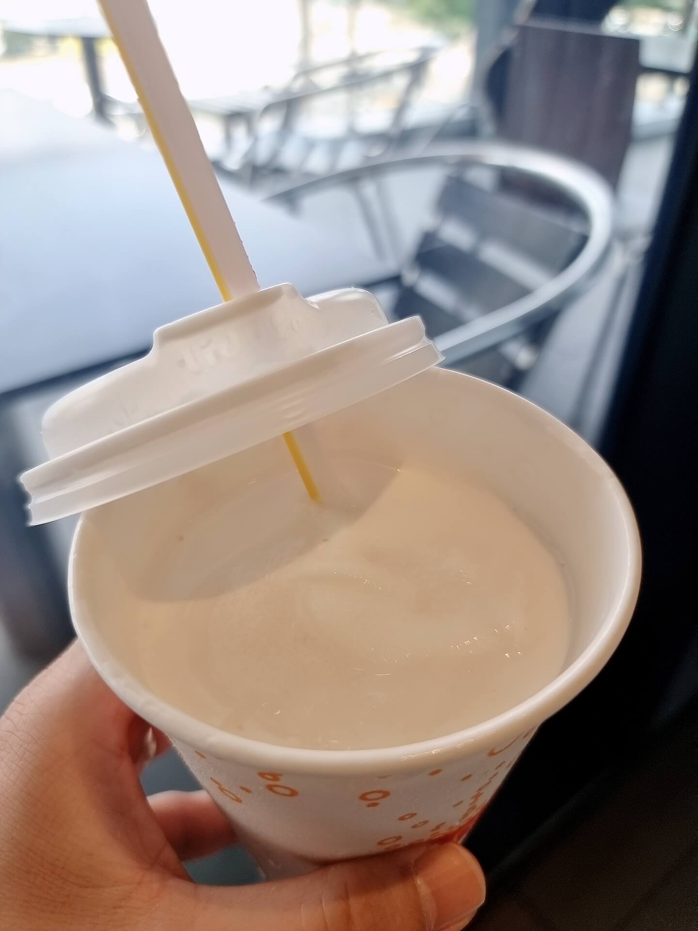 바닐라 쉐이크 내용물 확인