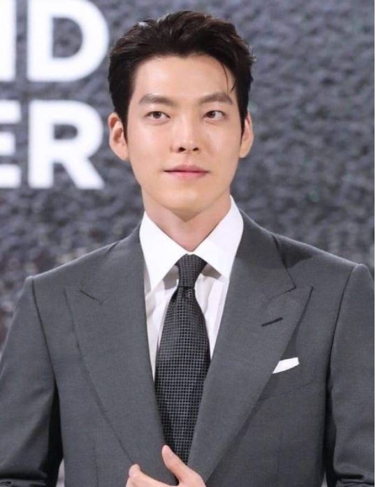 김우빈 프로필