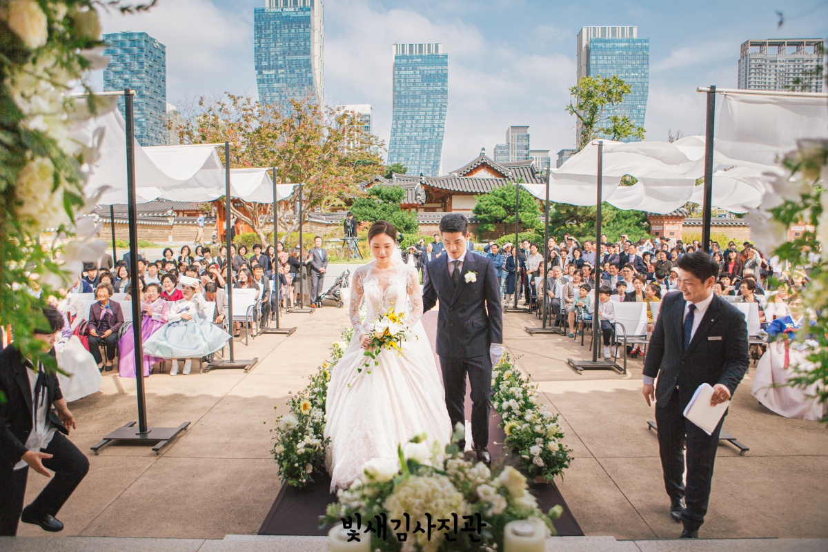 경원재 한옥 야외 결혼식 웨딩 본식스냅 27