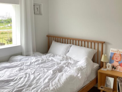 품 안의 밤 펜션