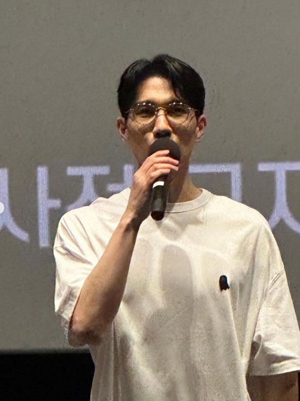 엄태구 프로필 필모그래피 수상경력 놀아주는 여자 주연