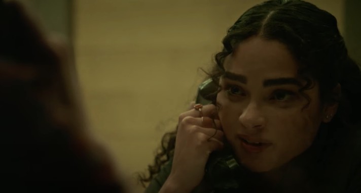 [넷플릭스 스릴러 코미디 영화 다시보기 추천] 왓츠 인사이드 줄거리 결말 리뷰 등장인물