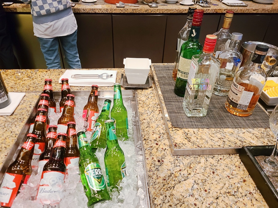 웨스틴 조선 서울 클럽라운지 해피아워 칵테일아워 메뉴 후기