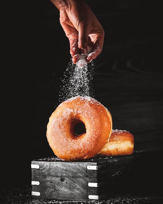 설탕 등 단맛을 내는 재료를 표현한 사진