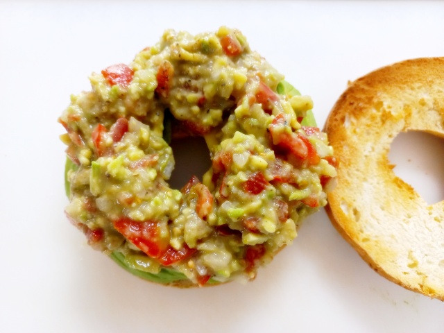 아보카도와의 재회, 과카몰리 만들기